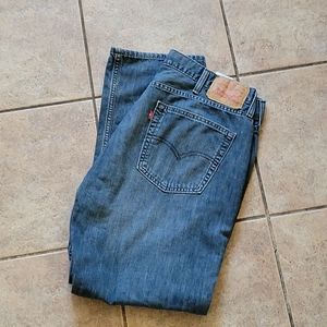 Like New! Men's Levi's Jeans